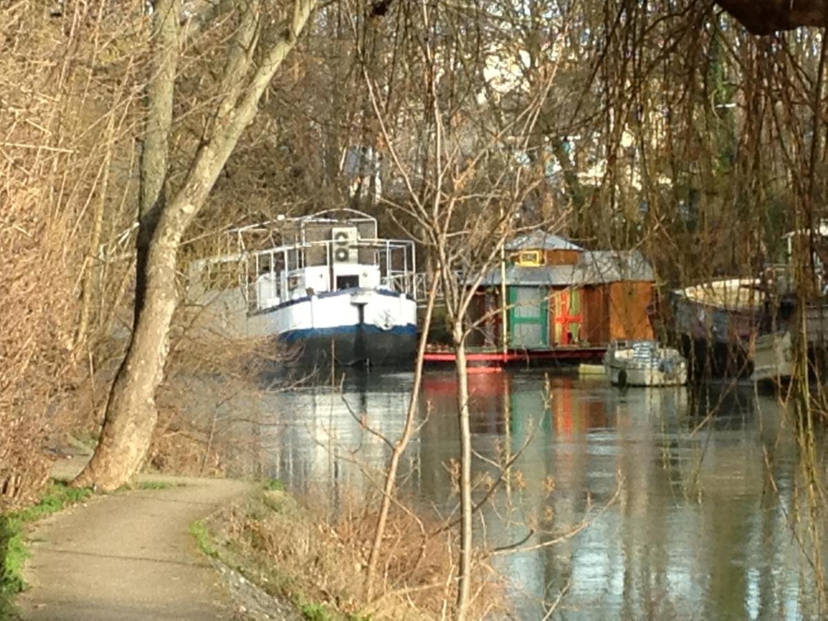 Hotel Boat For Guest Issy-les-Moulineaux Exterior foto